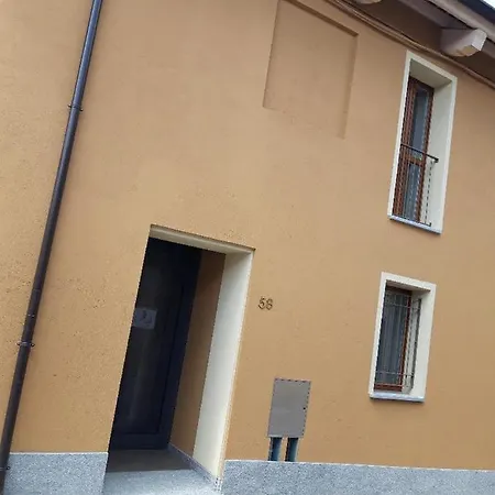 Appartamenti Il Borgo Orchidea Busca Buitenkant foto
